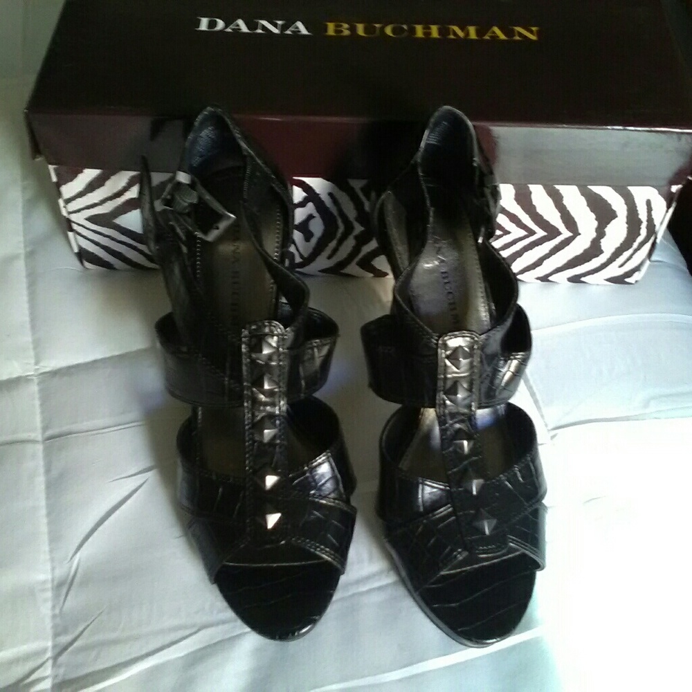 Black Dana Buchman Sandals**NWT**
